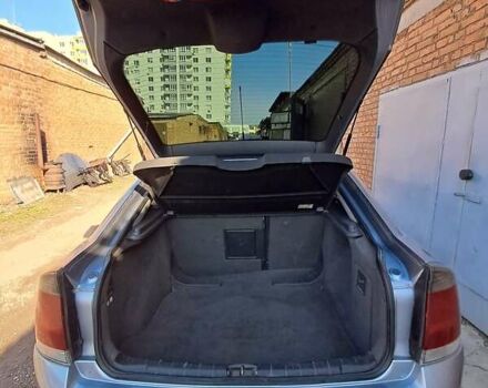 Сірий Опель Вектра, об'ємом двигуна 1.8 л та пробігом 353 тис. км за 4700 $, фото 5 на Automoto.ua