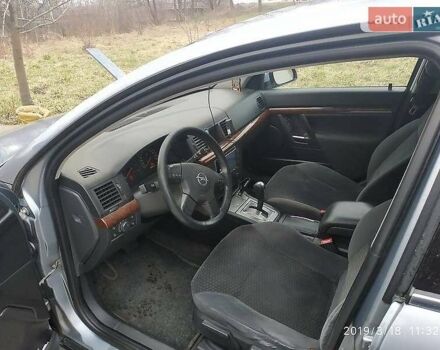 Опель Вектра 2003 в Львове на Automoto.ua Серый Опель Вектра, объемом двигателя 2.2 л и пробегом 305 тыс. км за 4300 $, фото 3 на Automoto.ua