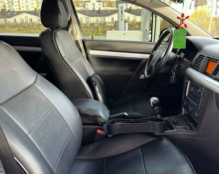 Сірий Опель Вектра, об'ємом двигуна 1.8 л та пробігом 164 тис. км за 4800 $, фото 18 на Automoto.ua