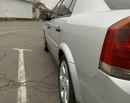 Серый Опель Вектра, объемом двигателя 2.2 л и пробегом 330 тыс. км за 4200 $, фото 3 на Automoto.ua