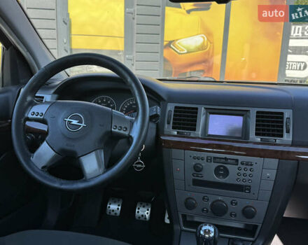 Опель Вектра 2003 в Стрые на Automoto.ua Серый Опель Вектра, объемом двигателя 2.2 л и пробегом 251 тыс. км за 4300 $, фото 38 на Automoto.ua