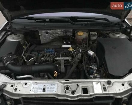 Серый Опель Вектра, объемом двигателя 2.2 л и пробегом 295 тыс. км за 4700 $, фото 12 на Automoto.ua