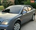 Сірий Опель Вектра, об'ємом двигуна 2.2 л та пробігом 228 тис. км за 3900 $, фото 4 на Automoto.ua
