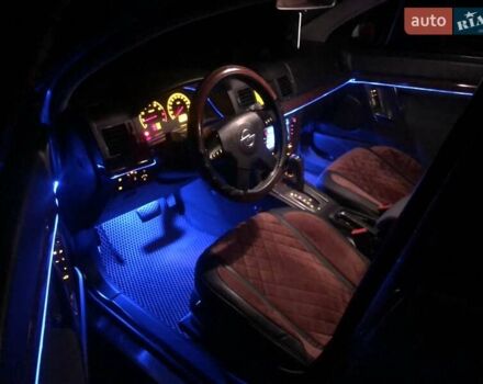 Серый Опель Вектра, объемом двигателя 2.2 л и пробегом 280 тыс. км за 3899 $, фото 20 на Automoto.ua