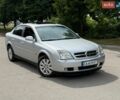 Сірий Опель Вектра, об'ємом двигуна 2.2 л та пробігом 250 тис. км за 3500 $, фото 2 на Automoto.ua