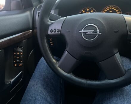 Сірий Опель Вектра, об'ємом двигуна 2.2 л та пробігом 350 тис. км за 3999 $, фото 19 на Automoto.ua