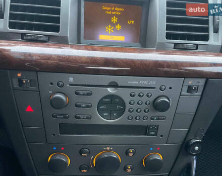 Серый Опель Вектра, объемом двигателя 2.2 л и пробегом 296 тыс. км за 4250 $, фото 13 на Automoto.ua