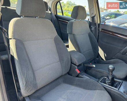 Опель Вектра 2003 в Стрые на Automoto.ua Серый Опель Вектра, объемом двигателя 2.2 л и пробегом 251 тыс. км за 4300 $, фото 31 на Automoto.ua