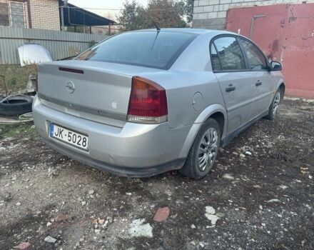 Сірий Опель Вектра, об'ємом двигуна 2.2 л та пробігом 230 тис. км за 2029 $, фото 2 на Automoto.ua