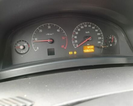 Серый Опель Вектра, объемом двигателя 2 л и пробегом 400 тыс. км за 2565 $, фото 8 на Automoto.ua