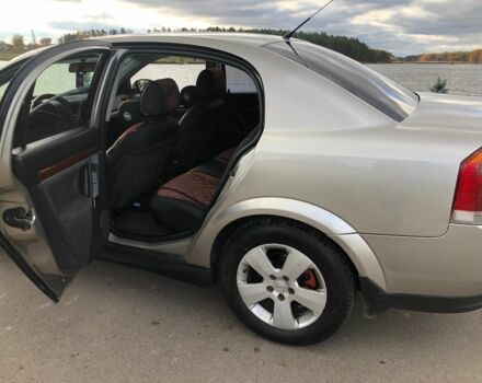 Опель Вектра 2003 в Попольне на Automoto.ua Серый Опель Вектра, объемом двигателя 2.2 л и пробегом 280 тыс. км за 3899 $, фото 6 на Automoto.ua