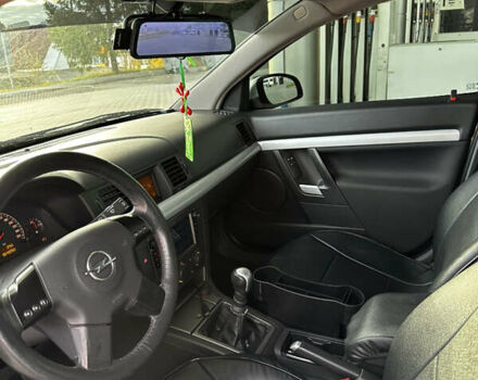 Сірий Опель Вектра, об'ємом двигуна 1.8 л та пробігом 164 тис. км за 4800 $, фото 10 на Automoto.ua