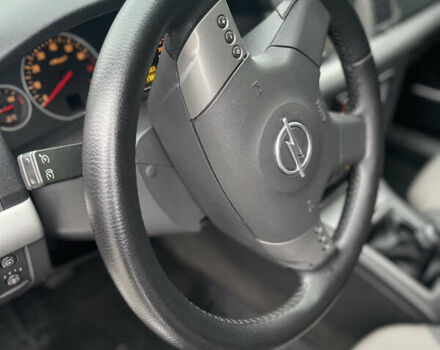 Серый Опель Вектра, объемом двигателя 1.8 л и пробегом 288 тыс. км за 4350 $, фото 10 на Automoto.ua