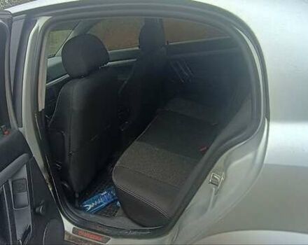 Опель Вектра 2003 в Хмельнике на Automoto.ua Серый Опель Вектра, объемом двигателя 2.17 л и пробегом 347 тыс. км за 3500 $, фото 1 на Automoto.ua