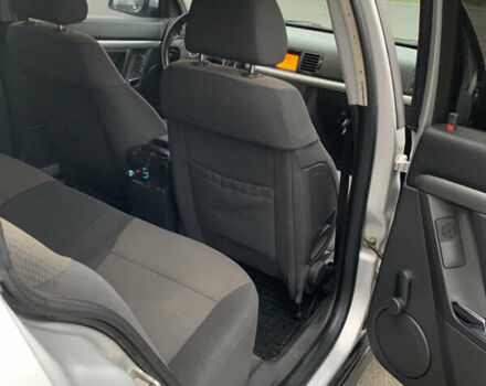 Серый Опель Вектра, объемом двигателя 2.2 л и пробегом 330 тыс. км за 4200 $, фото 12 на Automoto.ua