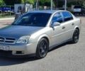 Серый Опель Вектра, объемом двигателя 2 л и пробегом 311 тыс. км за 3700 $, фото 1 на Automoto.ua