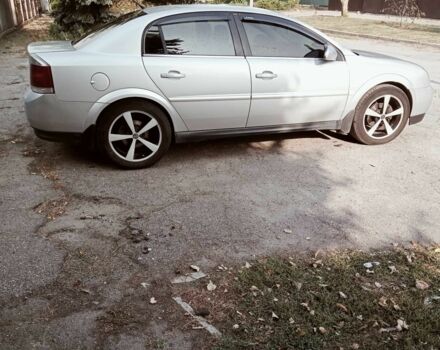 Серый Опель Вектра, объемом двигателя 2.2 л и пробегом 304 тыс. км за 4700 $, фото 2 на Automoto.ua