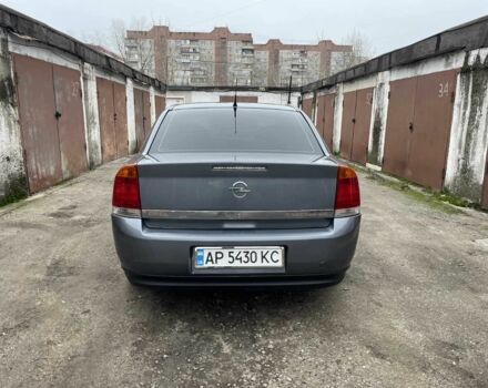 Серый Опель Вектра, объемом двигателя 2.2 л и пробегом 250 тыс. км за 5000 $, фото 4 на Automoto.ua
