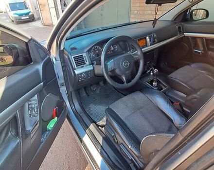 Сірий Опель Вектра, об'ємом двигуна 1.8 л та пробігом 353 тис. км за 4700 $, фото 9 на Automoto.ua