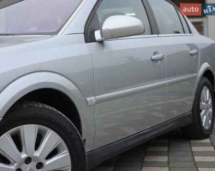 Серый Опель Вектра, объемом двигателя 2.2 л и пробегом 252 тыс. км за 4500 $, фото 8 на Automoto.ua