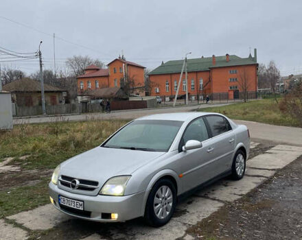 Серый Опель Вектра, объемом двигателя 2.2 л и пробегом 296 тыс. км за 4250 $, фото 4 на Automoto.ua
