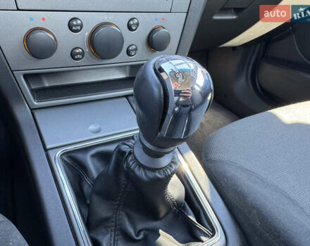 Опель Вектра 2003 в Стрые на Automoto.ua Серый Опель Вектра, объемом двигателя 2.2 л и пробегом 251 тыс. км за 4300 $, фото 53 на Automoto.ua