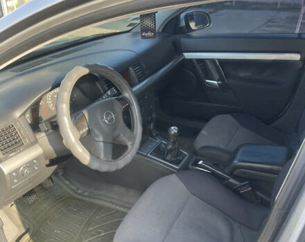 Опель Вектра 2003 в Мерефа на Automoto.ua Серый Опель Вектра, объемом двигателя 2.2 л и пробегом 270 тыс. км за 3400 $, фото 4 на Automoto.ua