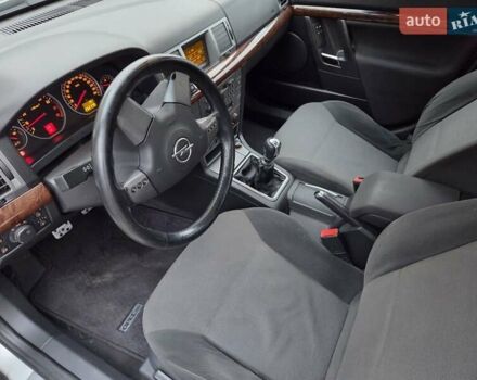 Серый Опель Вектра, объемом двигателя 2.2 л и пробегом 252 тыс. км за 4500 $, фото 44 на Automoto.ua
