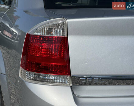 Опель Вектра 2003 в Стрые на Automoto.ua Серый Опель Вектра, объемом двигателя 2.2 л и пробегом 251 тыс. км за 4300 $, фото 19 на Automoto.ua