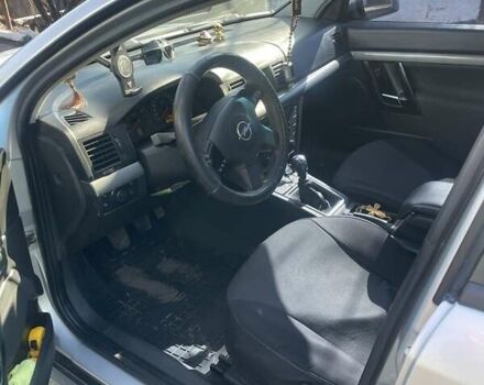 Сірий Опель Вектра, об'ємом двигуна 2.2 л та пробігом 284 тис. км за 3499 $, фото 5 на Automoto.ua