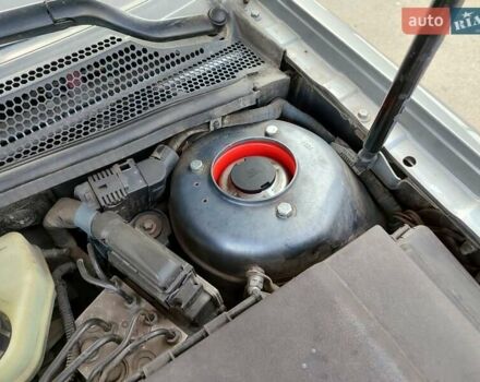 Сірий Опель Вектра, об'ємом двигуна 2.2 л та пробігом 330 тис. км за 3999 $, фото 37 на Automoto.ua