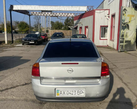 Опель Вектра 2003 в Мерефа на Automoto.ua Серый Опель Вектра, объемом двигателя 2.2 л и пробегом 270 тыс. км за 3400 $, фото 2 на Automoto.ua