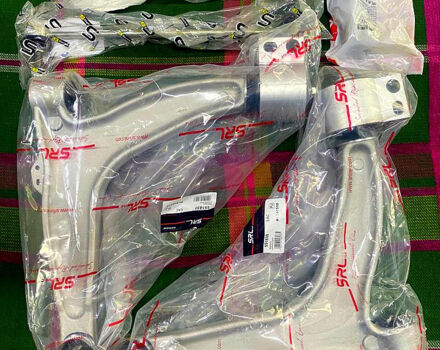 Сірий Опель Вектра, об'ємом двигуна 1.8 л та пробігом 247 тис. км за 4400 $, фото 9 на Automoto.ua