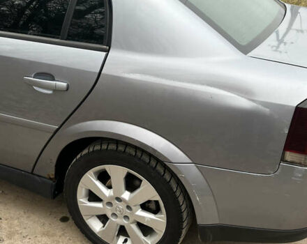 Серый Опель Вектра, объемом двигателя 2.17 л и пробегом 355 тыс. км за 3200 $, фото 8 на Automoto.ua