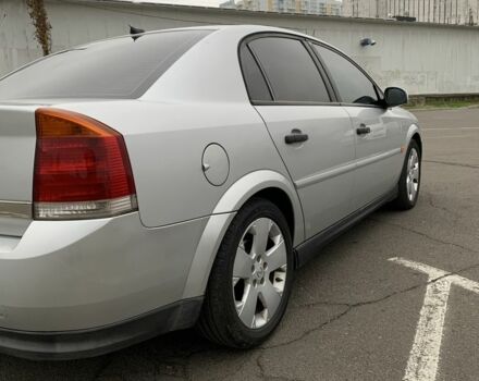 Серый Опель Вектра, объемом двигателя 2.2 л и пробегом 330 тыс. км за 4500 $, фото 4 на Automoto.ua