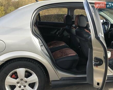 Серый Опель Вектра, объемом двигателя 2.2 л и пробегом 280 тыс. км за 3899 $, фото 8 на Automoto.ua