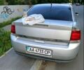 Сірий Опель Вектра, об'ємом двигуна 2.2 л та пробігом 212 тис. км за 2500 $, фото 1 на Automoto.ua