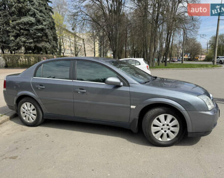 Серый Опель Вектра, объемом двигателя 2.2 л и пробегом 520 тыс. км за 3700 $, фото 2 на Automoto.ua