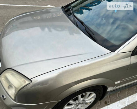 Серый Опель Вектра, объемом двигателя 3.2 л и пробегом 336 тыс. км за 4600 $, фото 12 на Automoto.ua