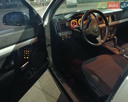 Сірий Опель Вектра, об'ємом двигуна 2.2 л та пробігом 174 тис. км за 5200 $, фото 5 на Automoto.ua