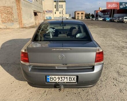 Серый Опель Вектра, объемом двигателя 1.8 л и пробегом 351 тыс. км за 4500 $, фото 5 на Automoto.ua
