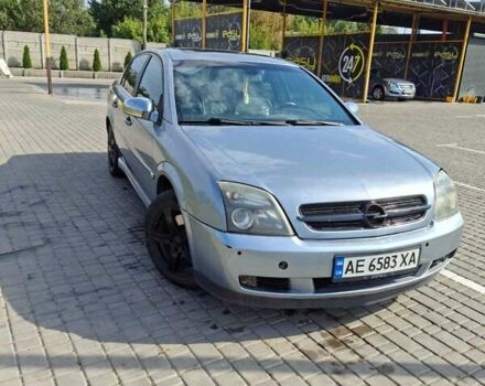 Серый Опель Вектра, объемом двигателя 3.2 л и пробегом 337 тыс. км за 5500 $, фото 3 на Automoto.ua