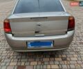Сірий Опель Вектра, об'ємом двигуна 1.91 л та пробігом 240 тис. км за 4000 $, фото 6 на Automoto.ua