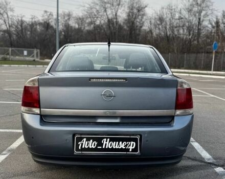 Серый Опель Вектра, объемом двигателя 0 л и пробегом 260 тыс. км за 4200 $, фото 5 на Automoto.ua