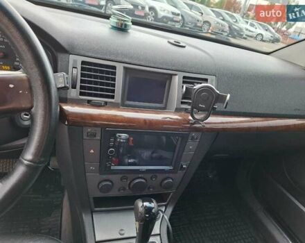 Серый Опель Вектра, объемом двигателя 3.2 л и пробегом 337 тыс. км за 5500 $, фото 10 на Automoto.ua