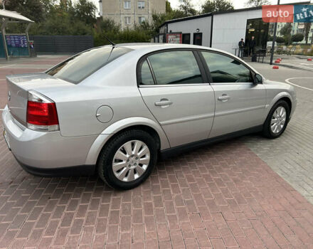 Сірий Опель Вектра, об'ємом двигуна 3.2 л та пробігом 116 тис. км за 5950 $, фото 6 на Automoto.ua