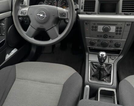 Серый Опель Вектра, объемом двигателя 2.2 л и пробегом 212 тыс. км за 4350 $, фото 4 на Automoto.ua