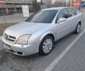 Сірий Опель Вектра, об'ємом двигуна 2.2 л та пробігом 300 тис. км за 3300 $, фото 1 на Automoto.ua