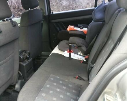 Сірий Опель Вектра, об'ємом двигуна 1.8 л та пробігом 282 тис. км за 3400 $, фото 8 на Automoto.ua