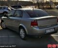 Сірий Опель Вектра, об'ємом двигуна 2.2 л та пробігом 267 тис. км за 3900 $, фото 1 на Automoto.ua